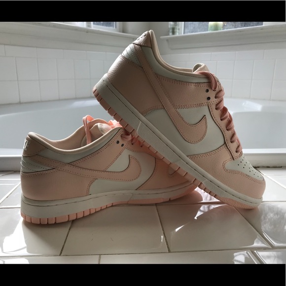 nike baby pink sneakers